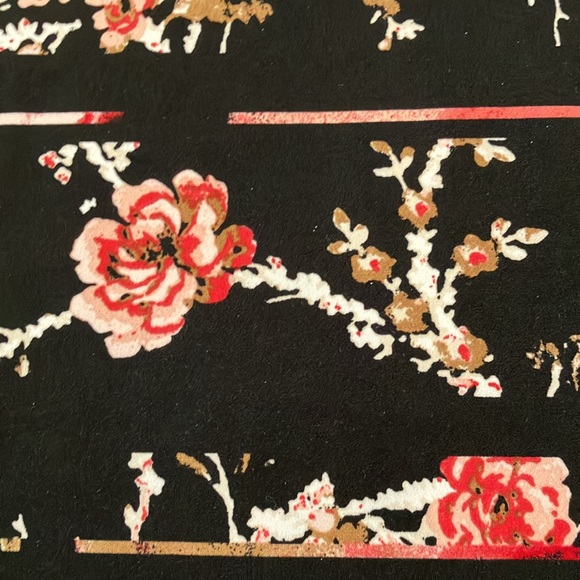 WHBM cold shoulder raglan sleeve black dress with pink floral striped design - Picture 13 of 15